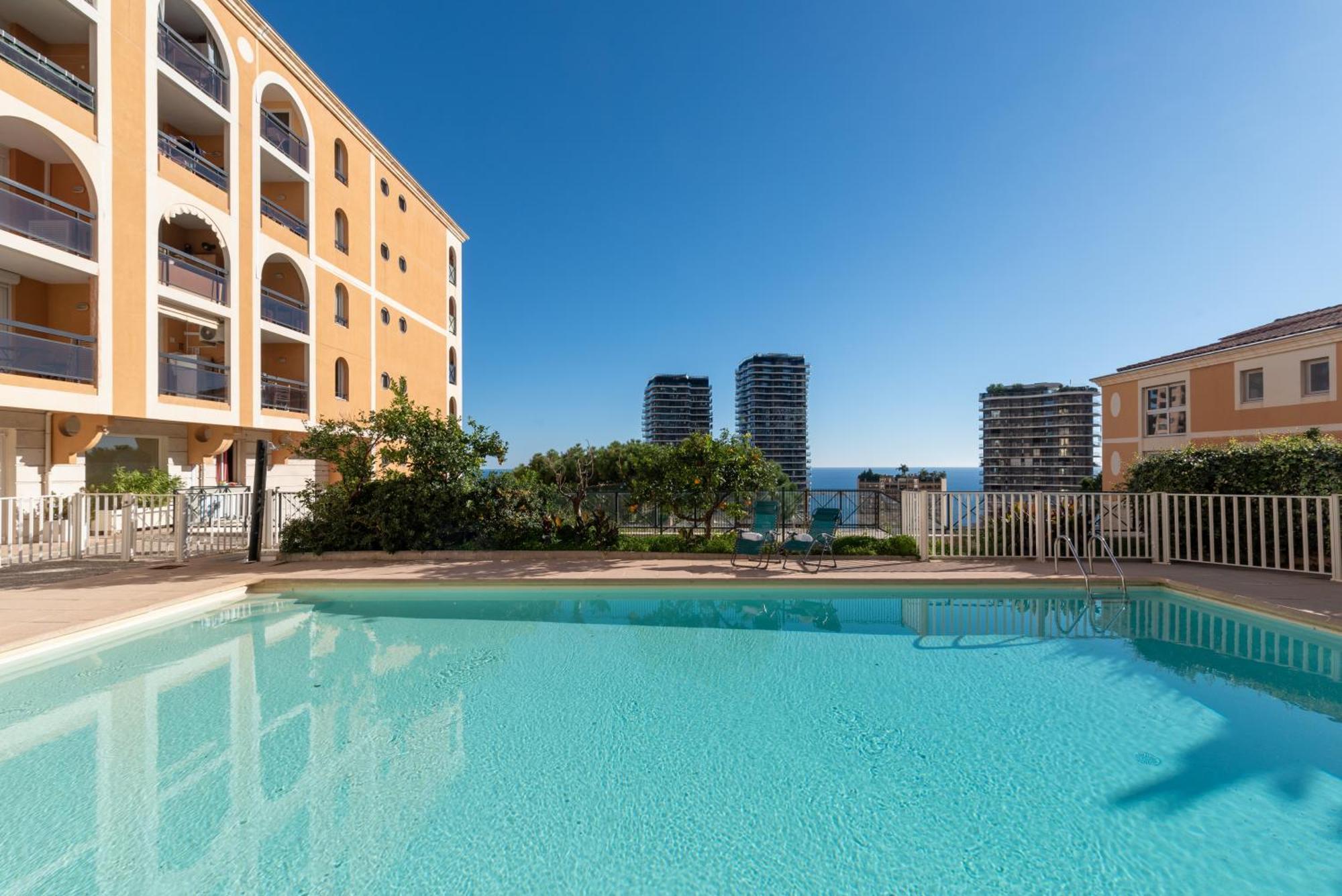 Monaco Border Luxury Suite - Sea View - Pool Beausoleil Exterior photo